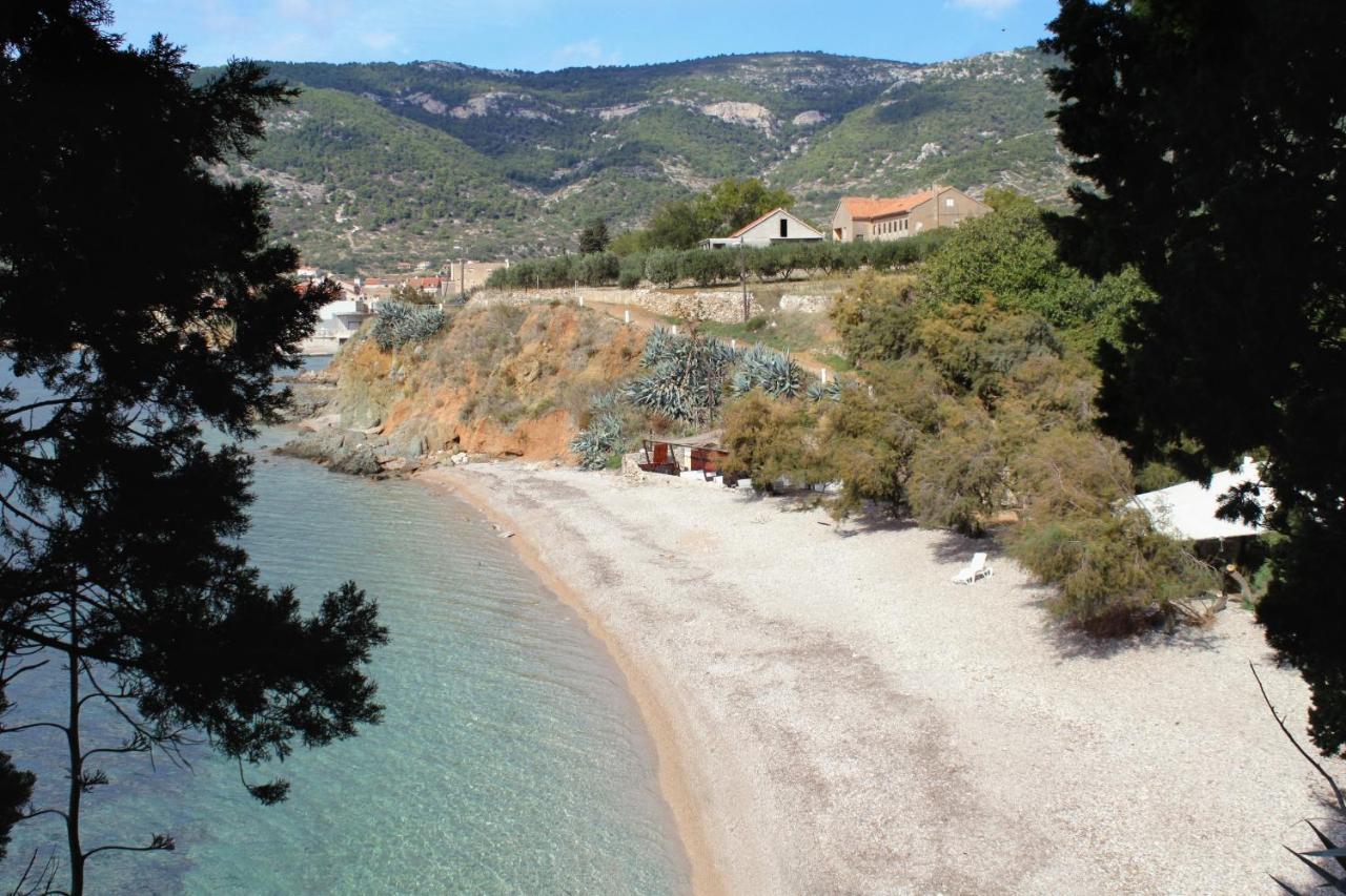 Apartments And Rooms By The Sea Komiza, Vis - 2431 Eksteriør bilde