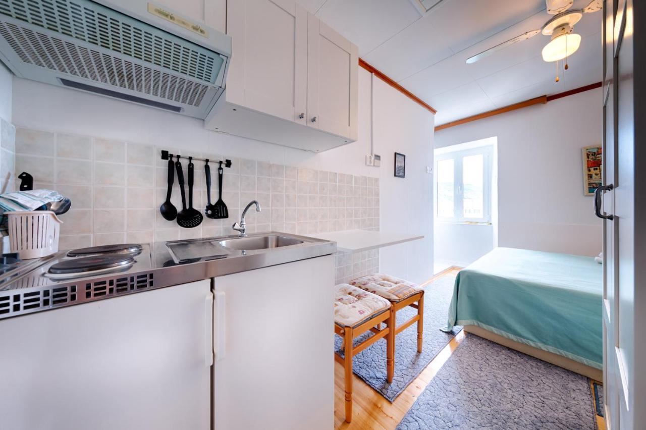 Apartments And Rooms By The Sea Komiza, Vis - 2431 Eksteriør bilde